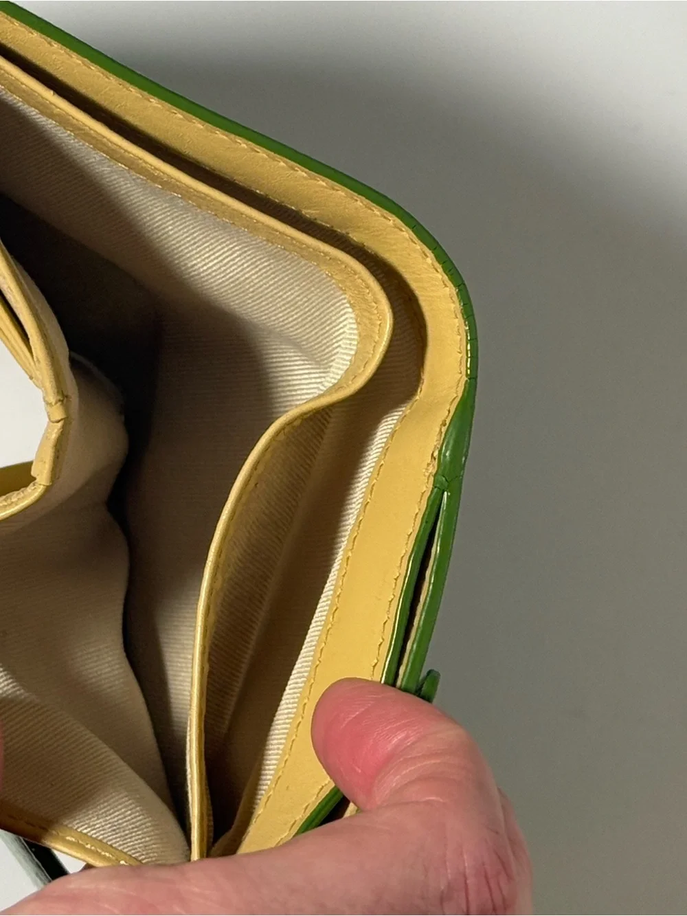 kate spade compact green